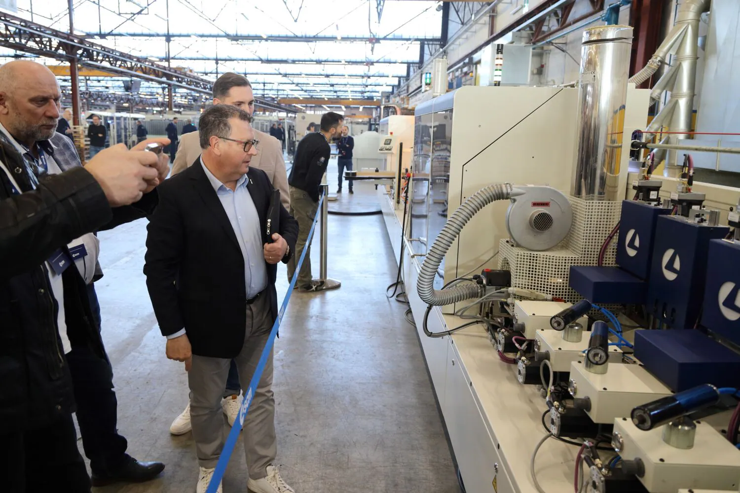 SCM accelerates the development of advanced solutions for “batch one” edgebanding